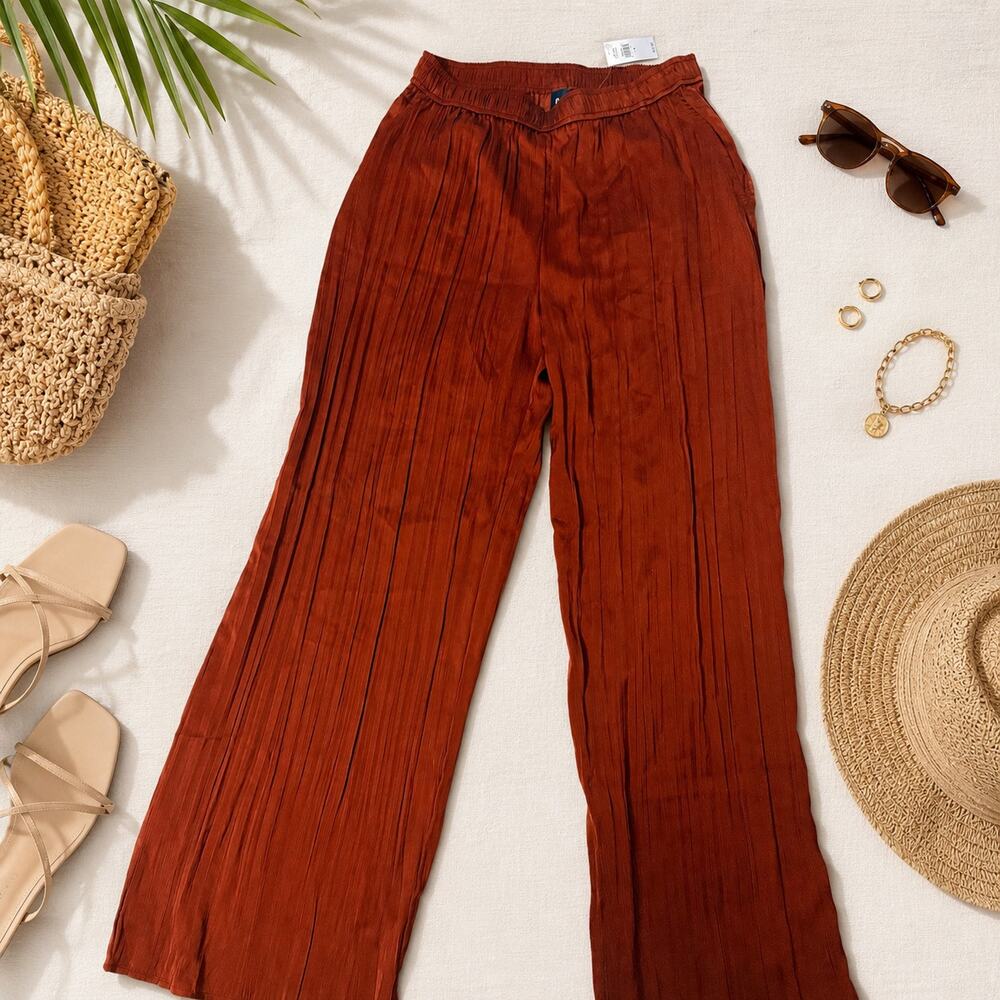 GAP Wide Leg Pleated Pants in Rust